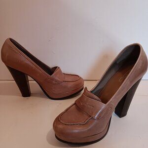 Aldo brand leather penny loafer-style platform heels